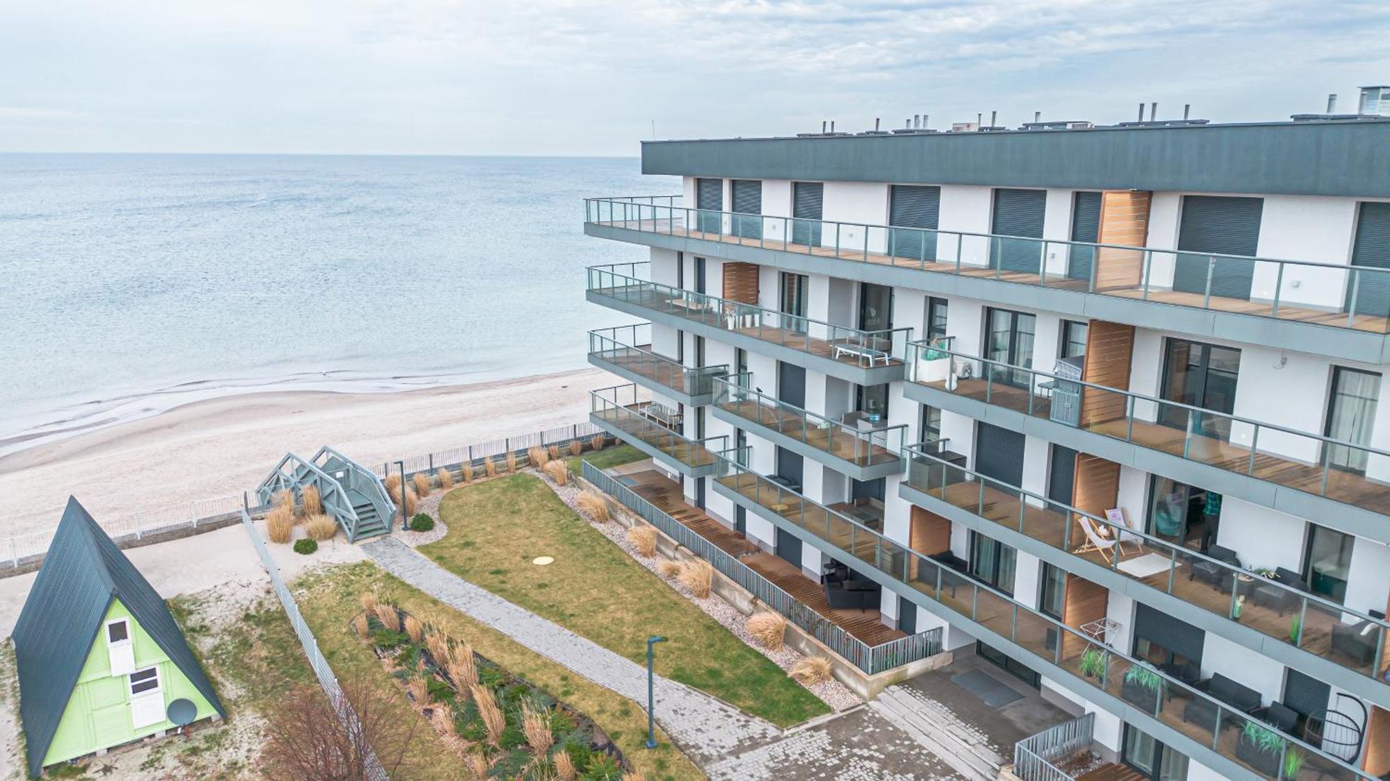 Seaview Plaza Apartment Dziwnow Luaran gambar