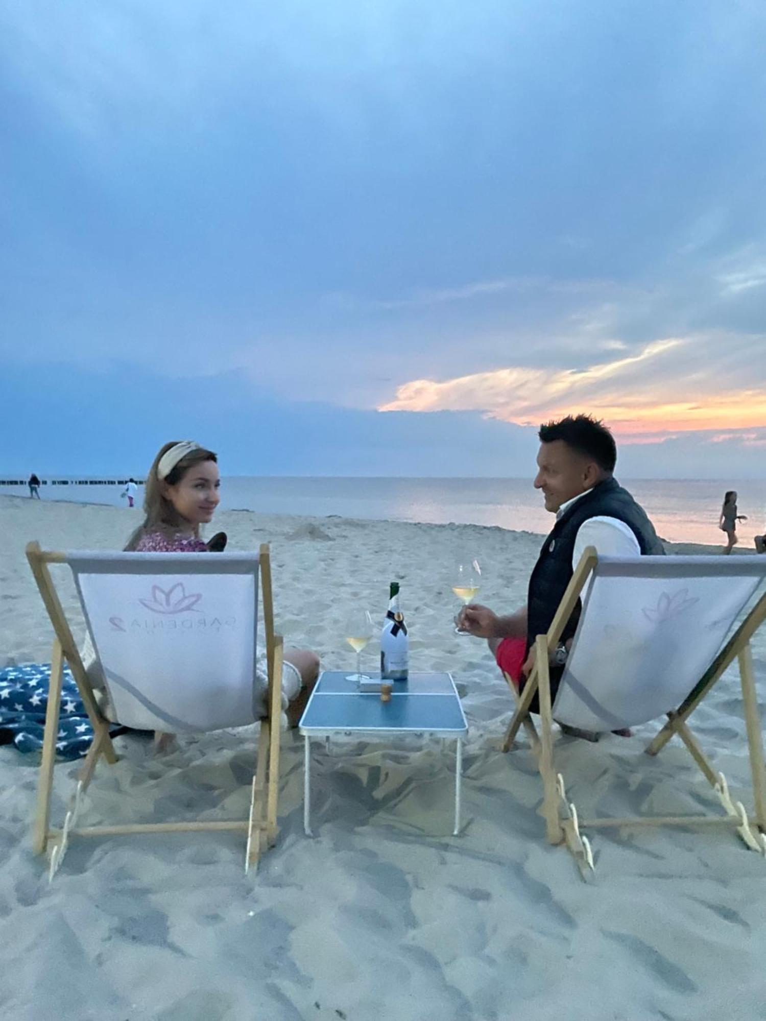 Seaview Plaza Apartment Dziwnow Luaran gambar